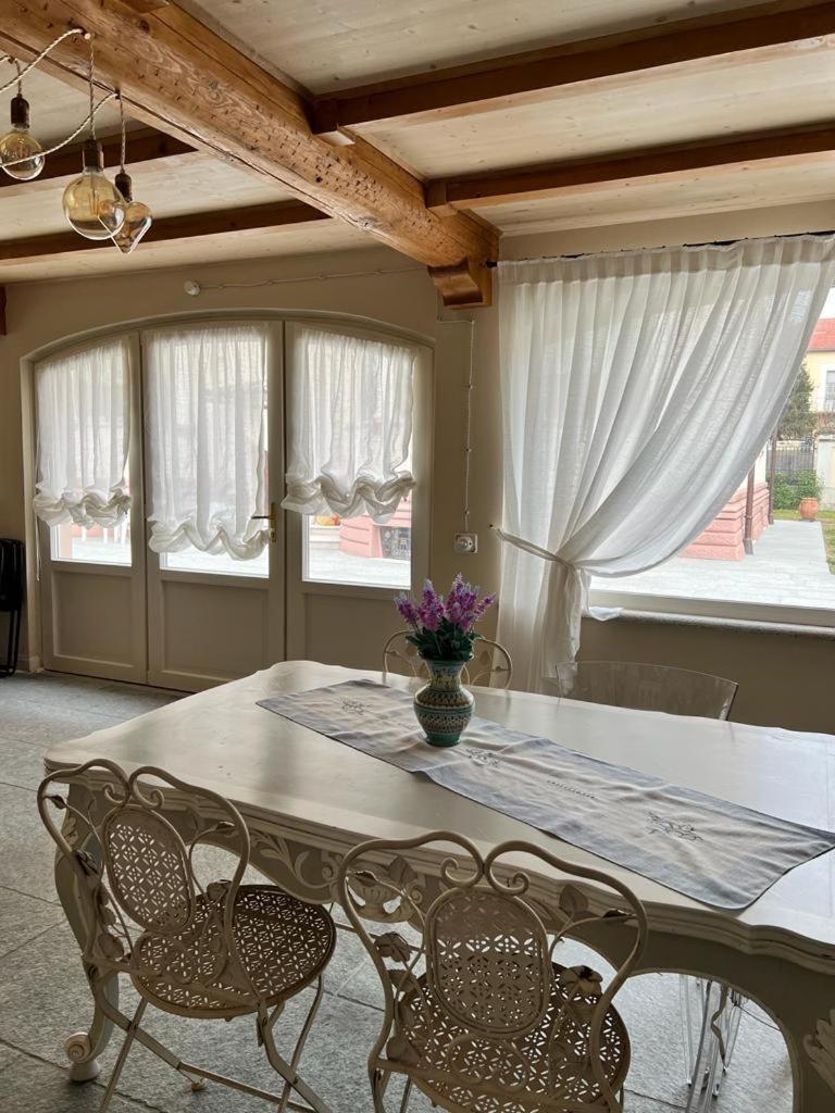 Villa Simona Voghera Zewnętrze zdjęcie